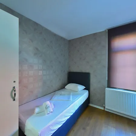 Campucity Kiz Ogrenci Yurdu Sisli - Hotel