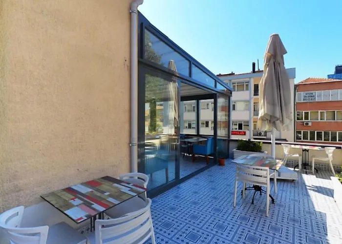 Campucity Kiz Ogrenci Yurdu Sisli - Hotel Istanboel