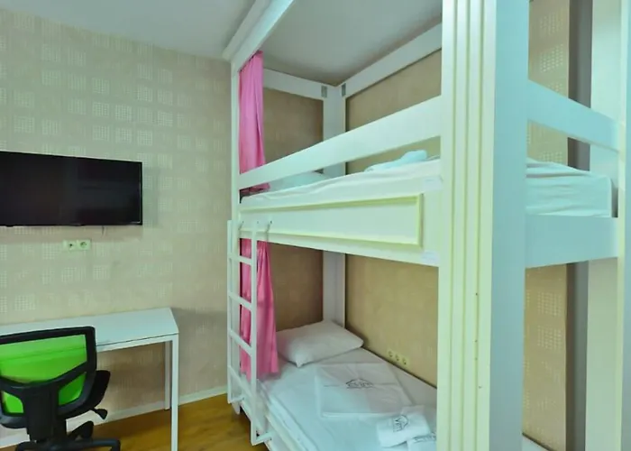 Campucity Kiz Ogrenci Yurdu Sisli - *