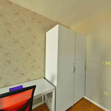 Campucity Kiz Ogrenci Yurdu Sisli - Hotell Istanbul