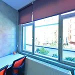 Campucity Kiz Ogrenci Yurdu Sisli - *